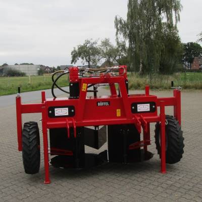 Krautschneider BÜFFEL mit Zubehör: Keilförmiger Verteilkörper